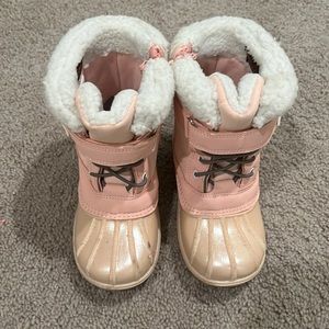 In good condition winter boots